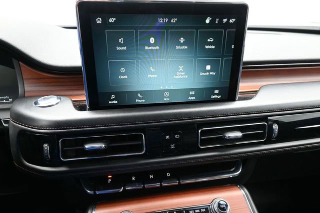 Used 2022 Lincoln Aviator Reserve w/ Equipment Group 201A AWD/4WD image 46