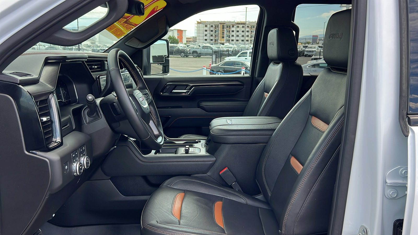 Certified 2025 GMC Sierra 2500 AT4 AWD/4WD image 31