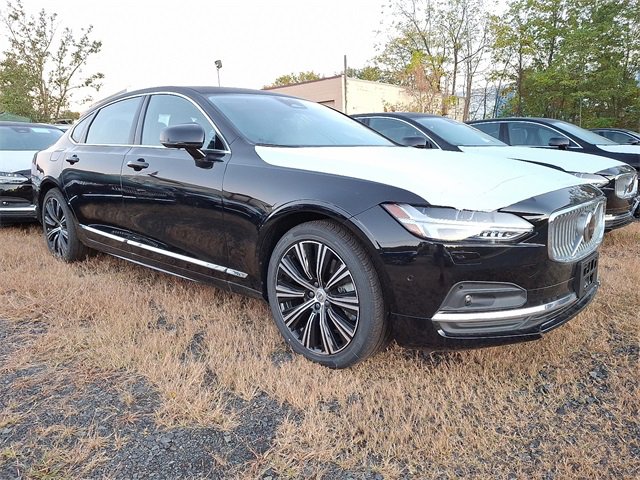 New 2025 Volvo S90 B6 Plus