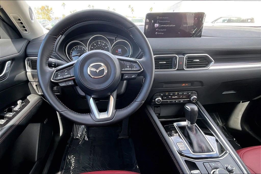 Certified 2025 MAZDA CX-5 Carbon Edition image 7