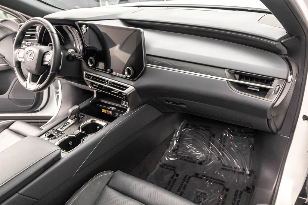 Used 2024 Lexus RX 450h AWD w/ Convenience Package image 31