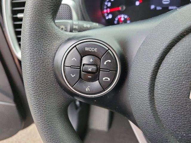 Used 2022 Kia Soul LX image 22
