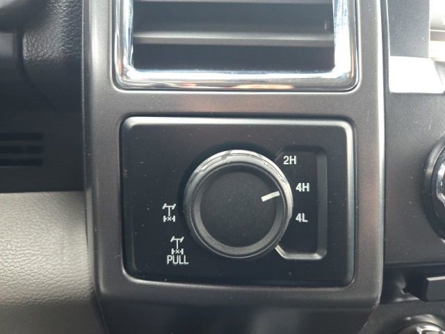 Used 2015 Ford F150 XLT w/ Equipment Group 302A Luxury image 33