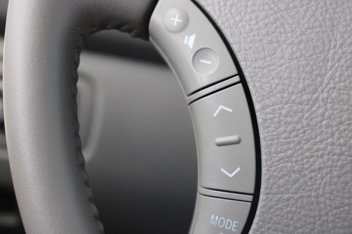 Used 2009 Toyota Sienna XLE image 24