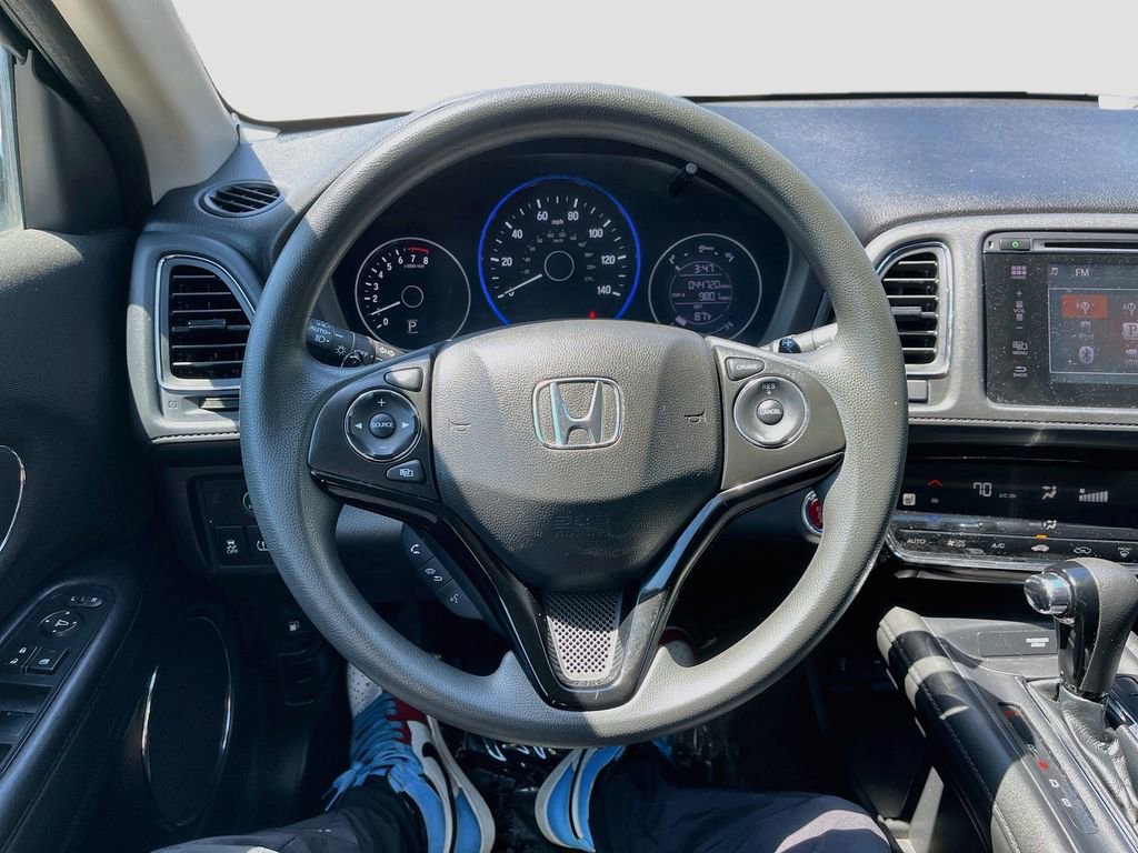 Used 2018 Honda HR-V EX image 11