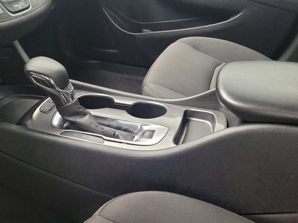 Used 2025 Chevrolet Malibu LS FWD image 26