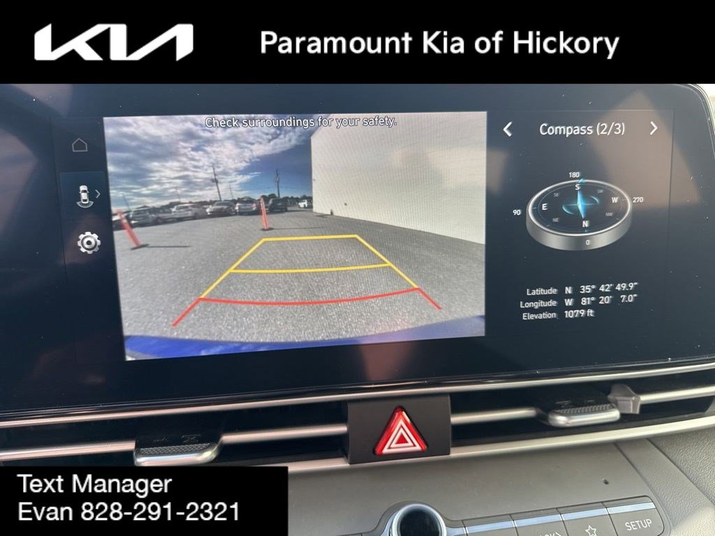 Used 2023 Hyundai Elantra SEL w/ Convenience Package image 19