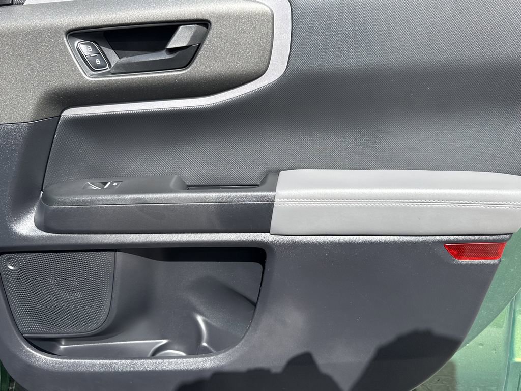 Used 2025 Ford Bronco Sport Badlands image 14