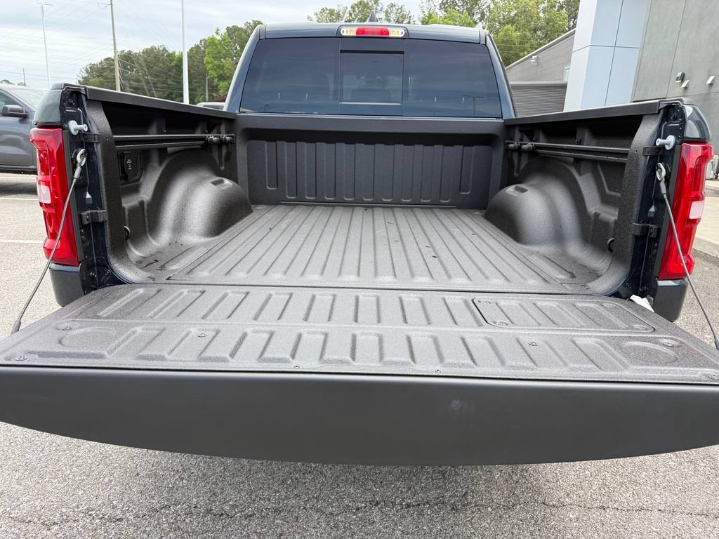 New 2026 RAM 1500 Laramie AWD/4WD image 24