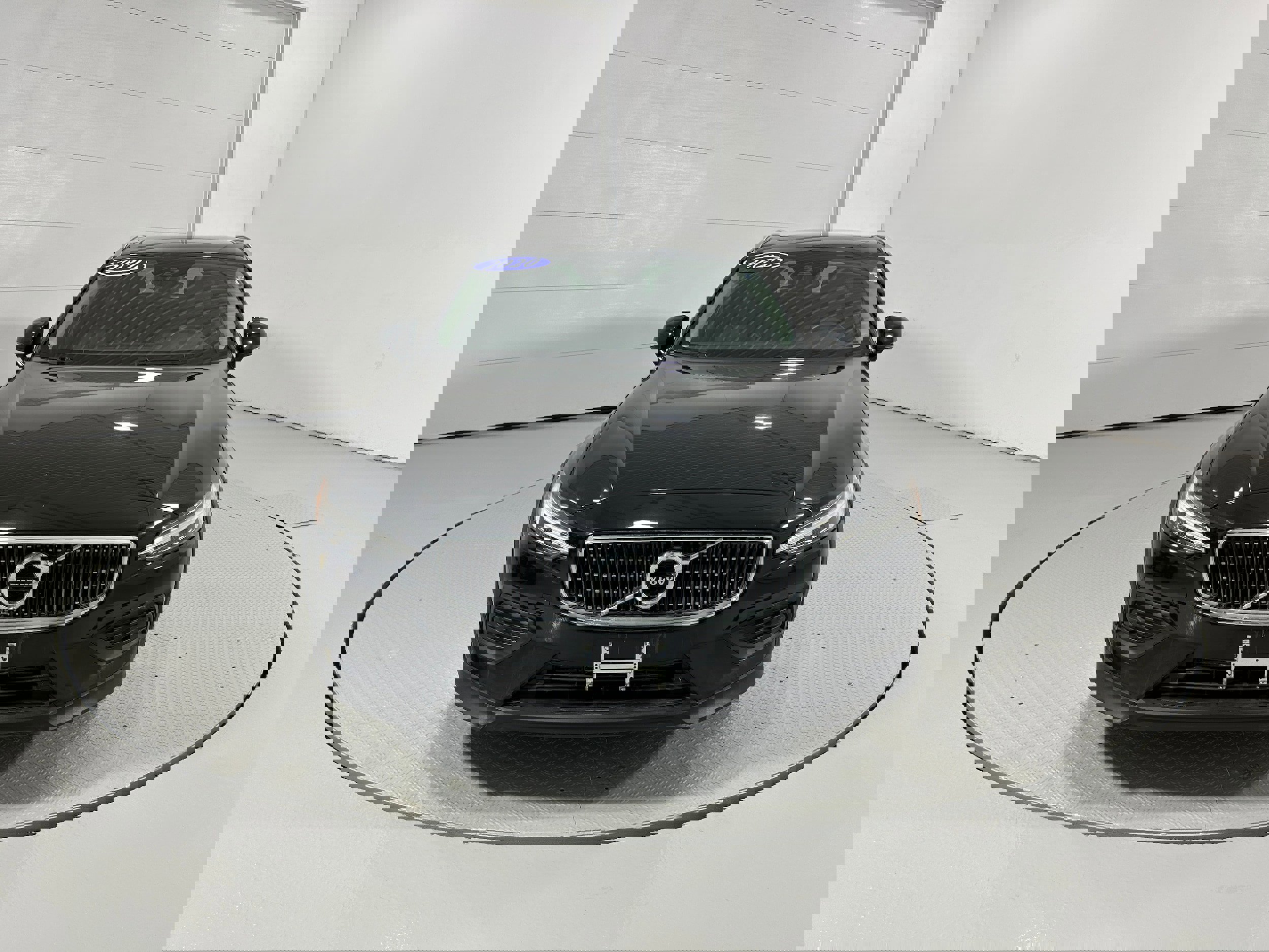 Used 2020 Volvo V60 T5 Cross Country w/ Protection Package Premier image 15