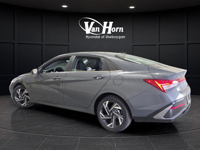 New 2026 Hyundai Elantra Limited FWD image 5