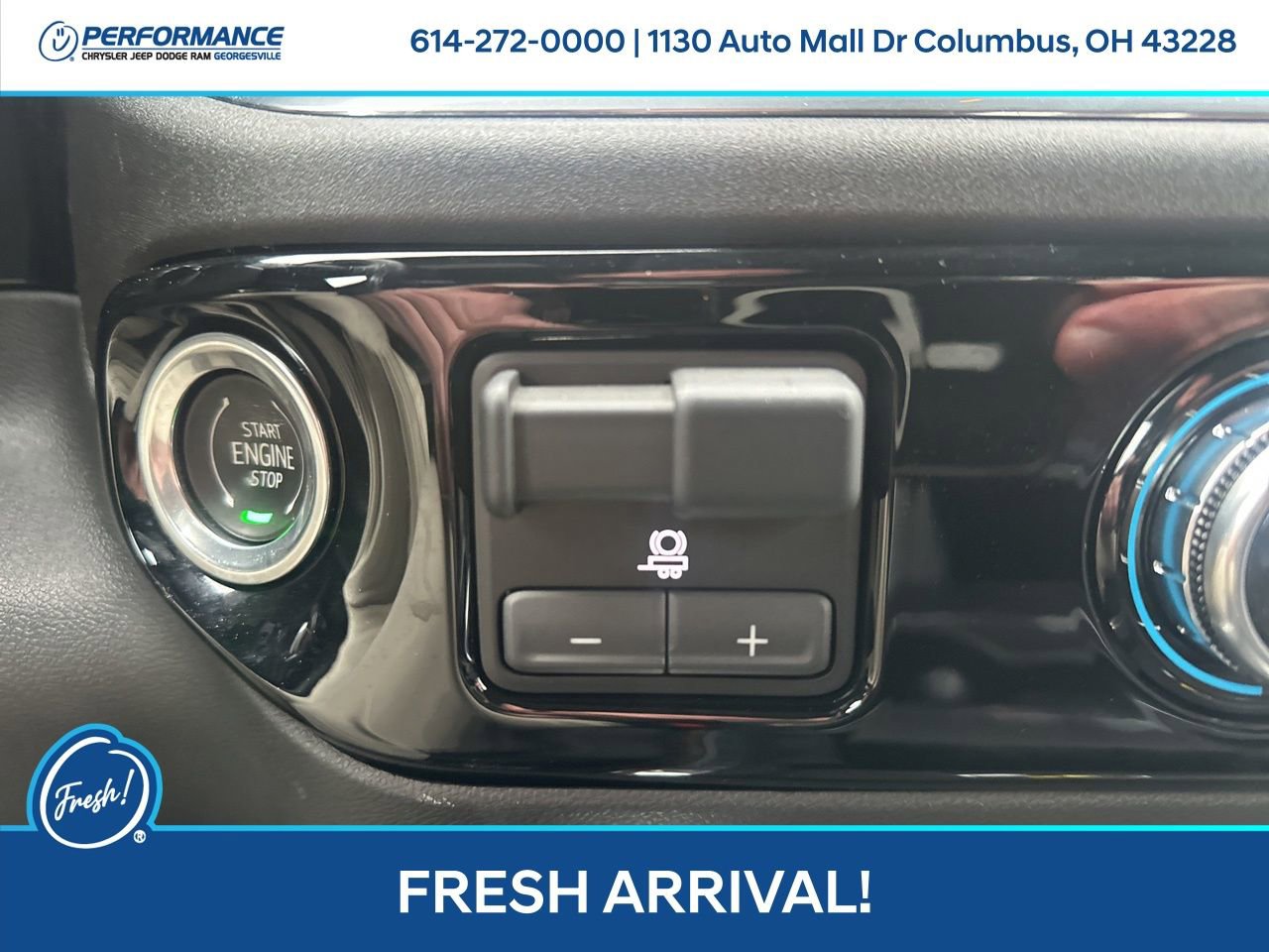 Used 2024 GMC Sierra 2500 SLE w/ SLE Convenience Package image 19