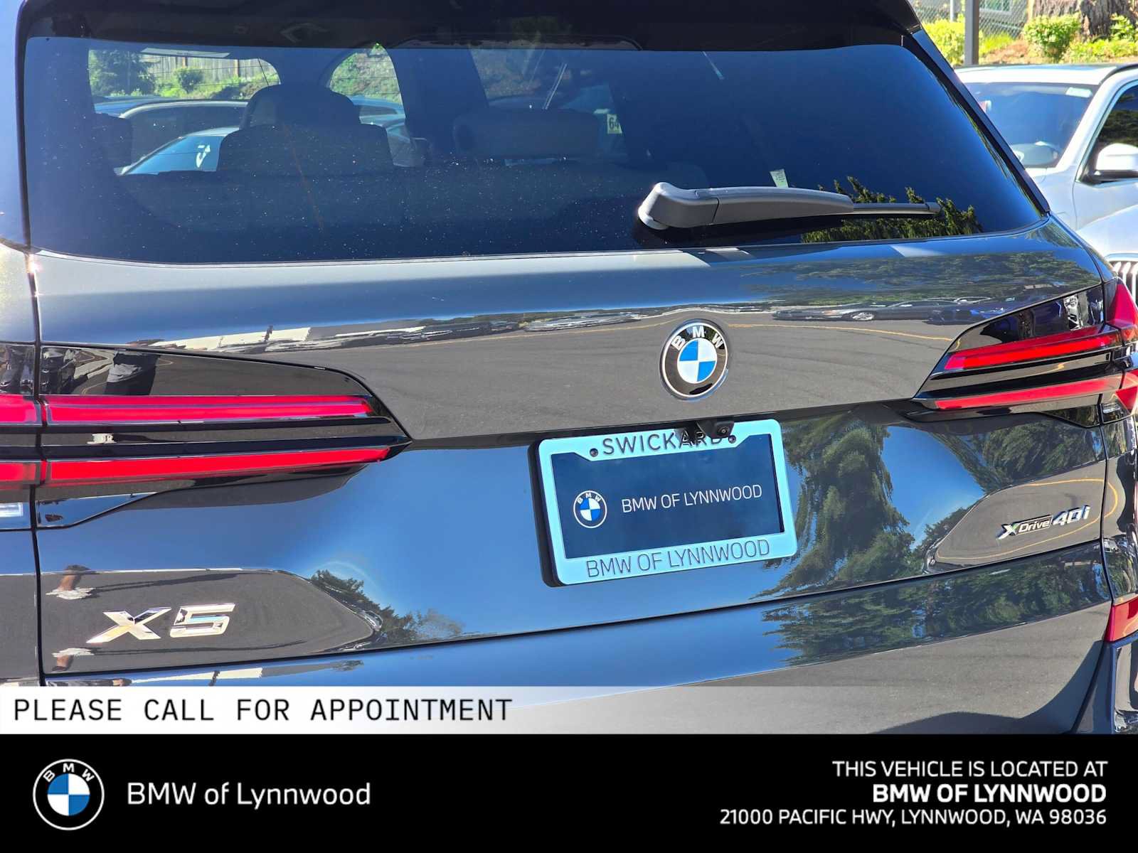 New 2026 BMW X5 xDrive40i w/ M Sport Package AWD/4WD image 13