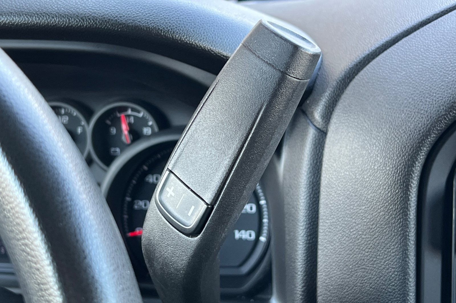 Used 2022 Chevrolet Silverado 1500 Custom image 17