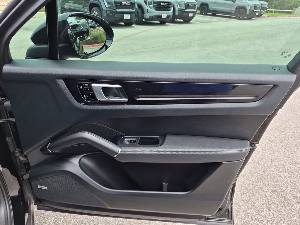 Used 2019 Porsche Cayenne S AWD/4WD image 36