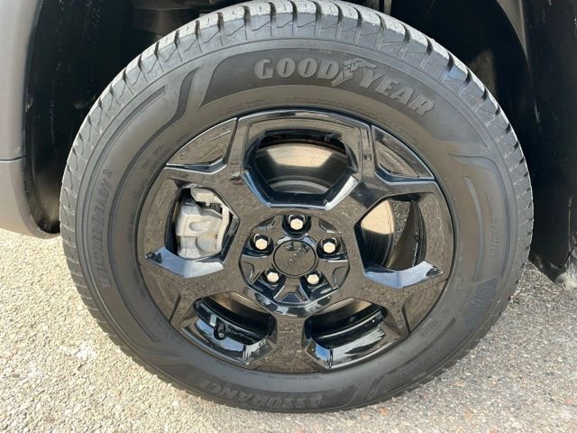 Used 2024 Jeep Compass Trailhawk image 9