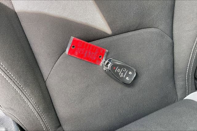 Used 2023 Chevrolet Camaro LT image 12