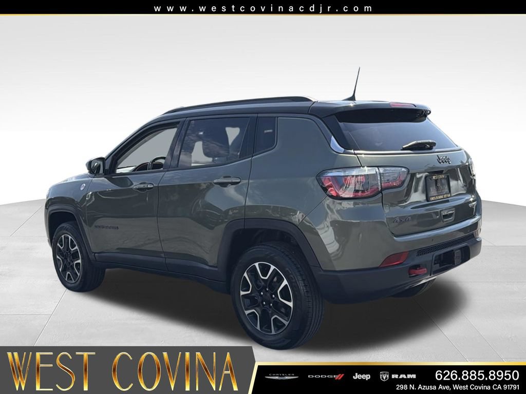 Used 2021 Jeep Compass Trailhawk w/ Sun and Sound Group AWD/4WD image 7