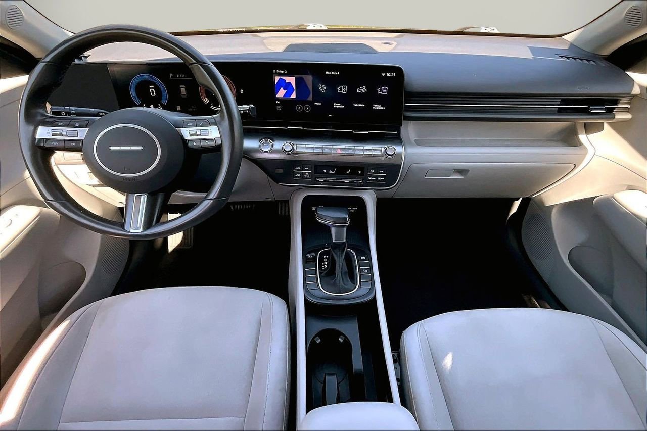 Used 2024 Hyundai Kona SEL FWD image 14