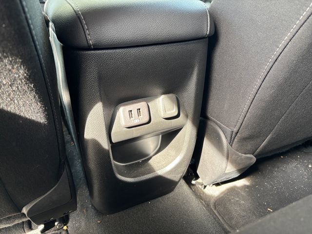 Used 2022 Chevrolet Colorado LT image 16