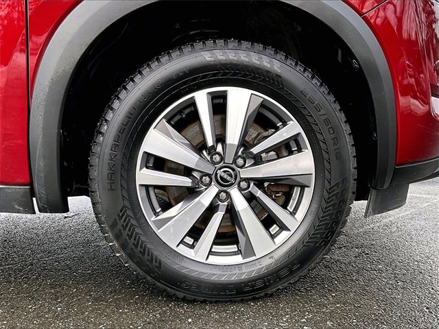 Used 2023 Nissan Pathfinder SL w/ Cargo Package image 9