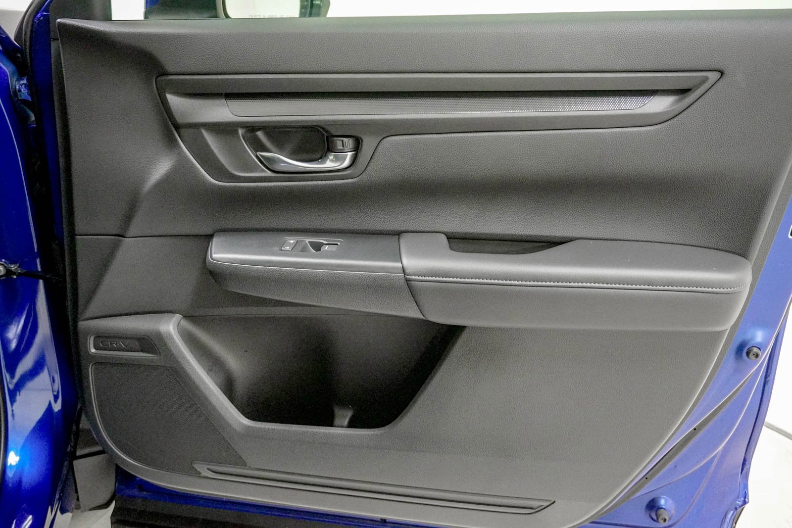 Certified 2025 Honda CR-V EX image 31