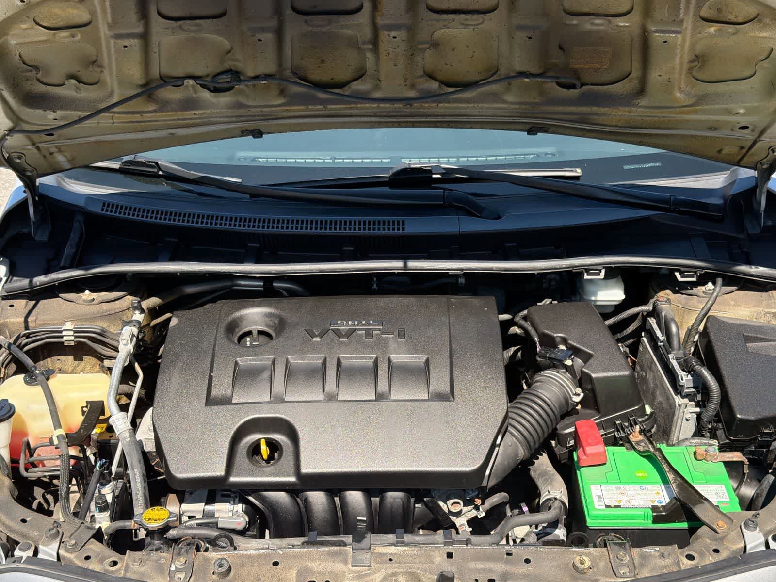 Used 2013 Toyota Corolla LE FWD image 15