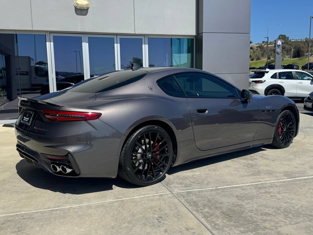 Certified 2024 Maserati GranTurismo Trofeo AWD/4WD image 8