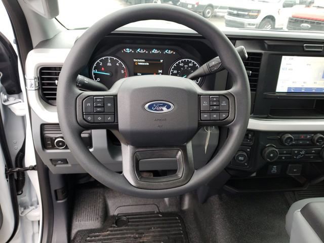 New 2026 Ford F350 XL w/ XL Chrome Package AWD/4WD image 11