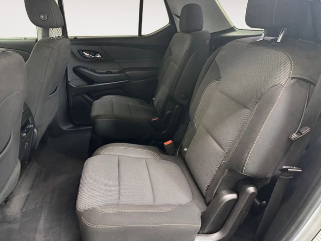 Used 2020 Chevrolet Traverse LT image 21