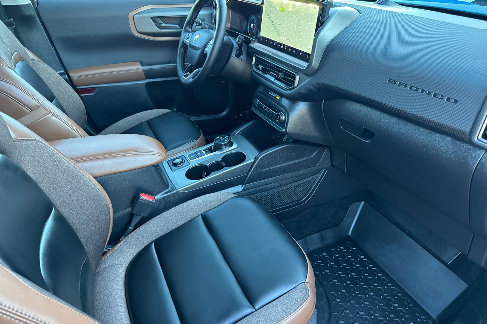 Used 2025 Ford Bronco Sport Outer Banks w/ Outer Banks Tech Package+ image 16