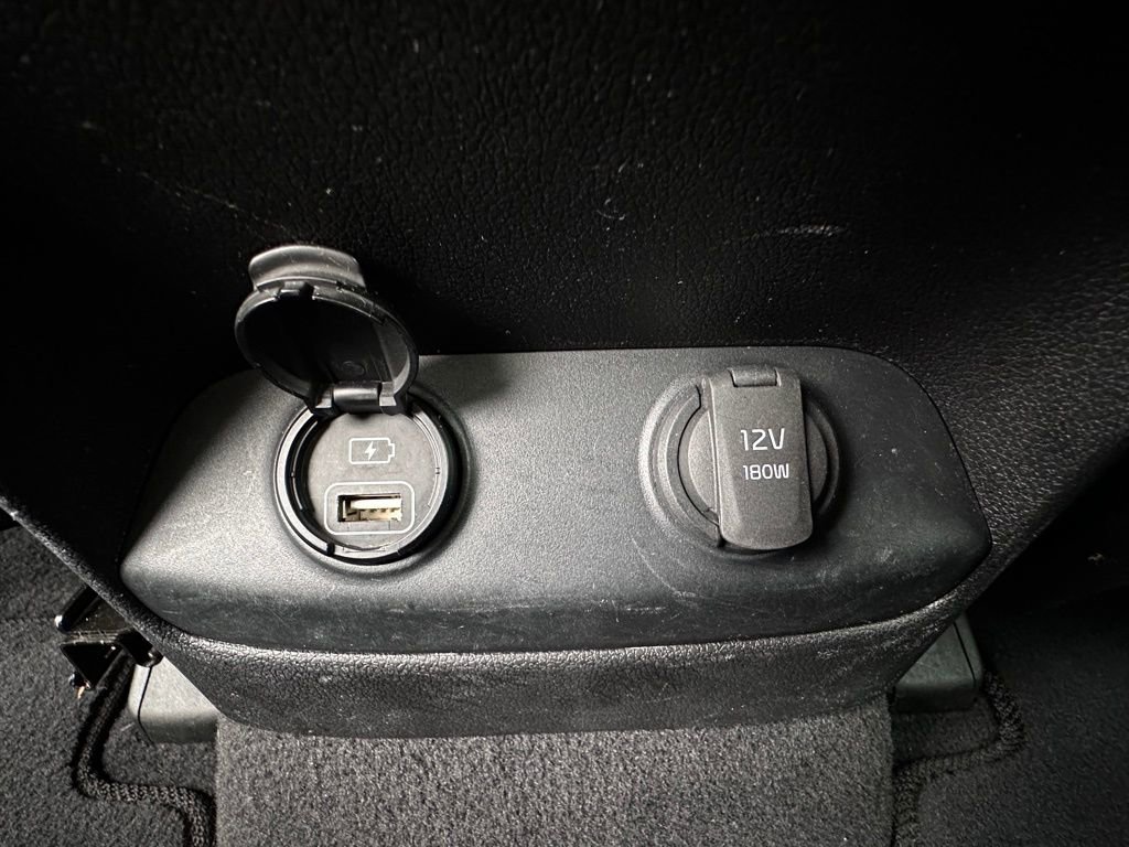 Used 2018 Kia Sorento LX image 22