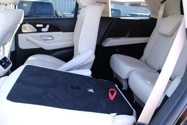 Used 2024 Mercedes-Benz GLS 450 4MATIC image 48