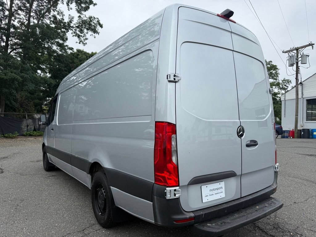 Used 2021 Mercedes-Benz Sprinter 2500 image 5