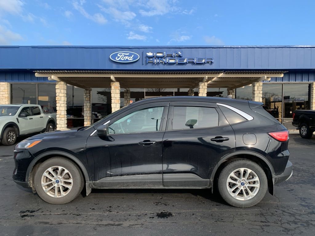 Used 2022 Ford Escape SE w/ Cold Weather Package image 6