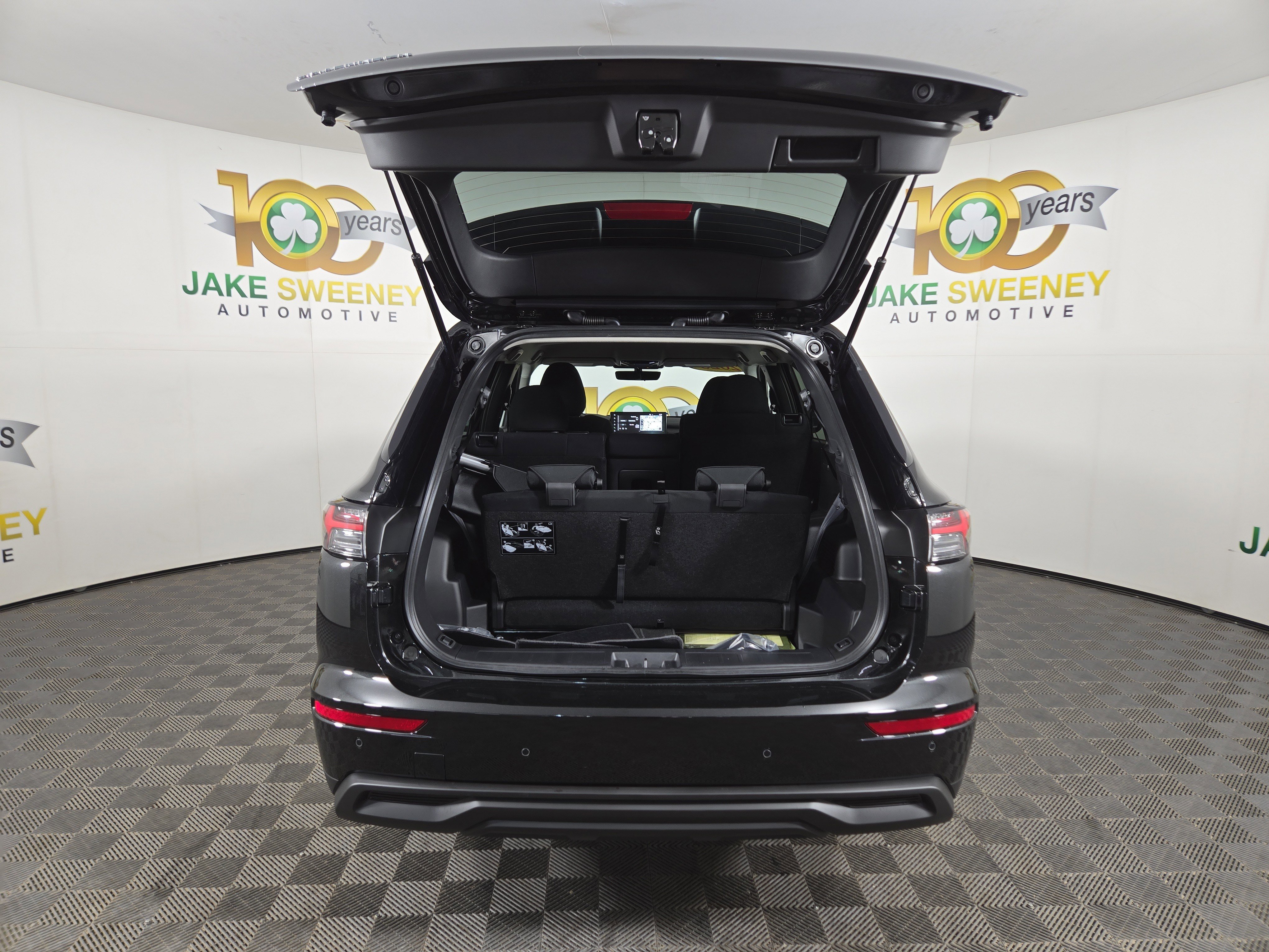 New 2026 Mitsubishi Outlander ES image 32