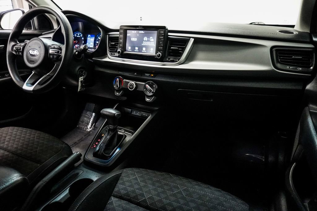 Used 2020 Kia Rio S image 9