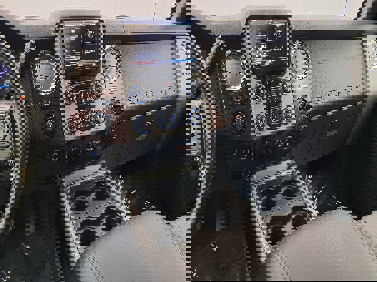 Used 2015 Ford F350 Lariat w/ Chrome Package image 18