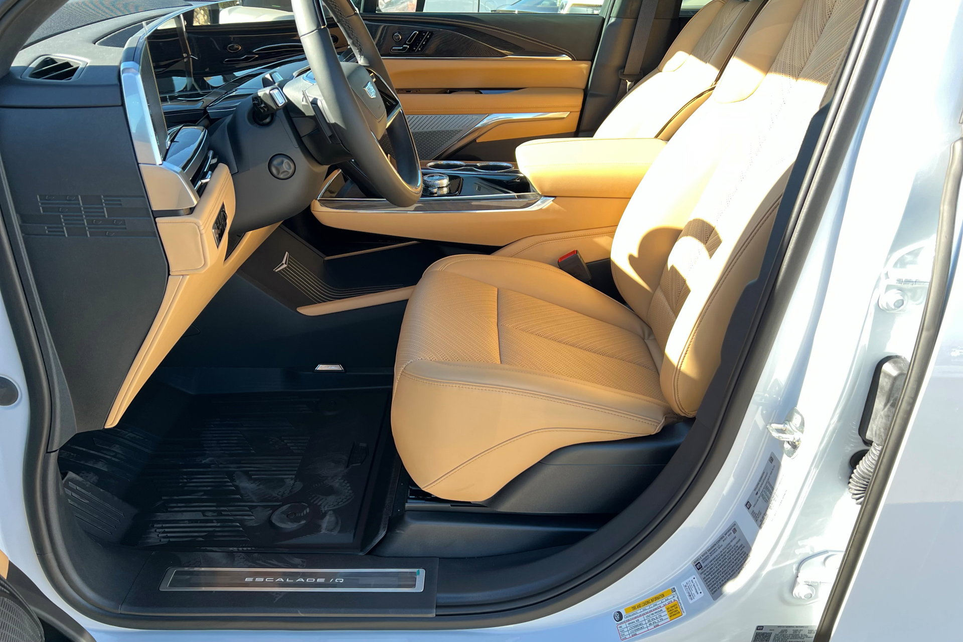 New 2026 Cadillac Escalade IQ Sport 2 image 18