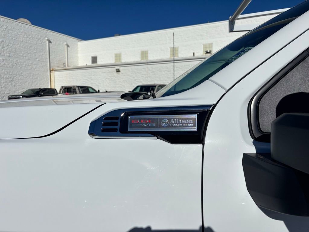 New 2026 GMC Sierra 2500 Pro w/ Convenience Package AWD/4WD image 13