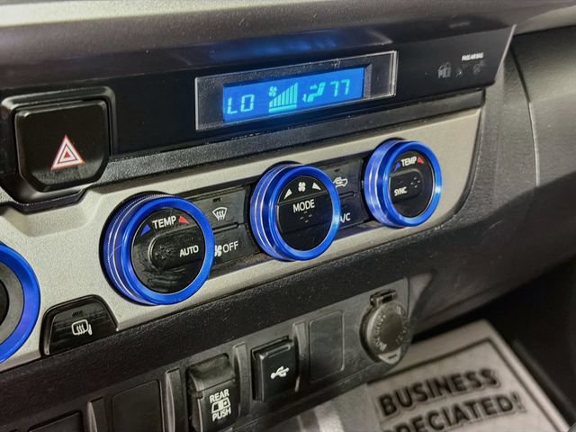 Used 2023 Toyota Tacoma SR5 AWD/4WD image 15