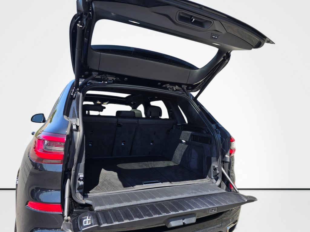 Used 2023 BMW X5 M50i w/ Executive Package AWD/4WD image 12