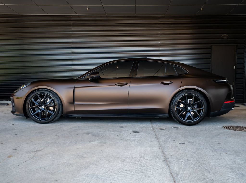 Certified 2024 Porsche Panamera image 2