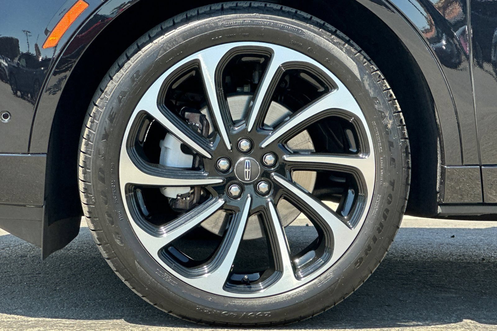 Used 2024 Lincoln Nautilus Black Label AWD/4WD image 26