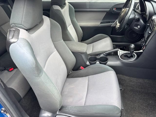 Used 2014 Scion tC FWD image 19