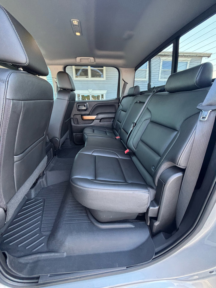 Used 2018 Chevrolet Silverado 1500 LTZ w/ Sport Package image 22