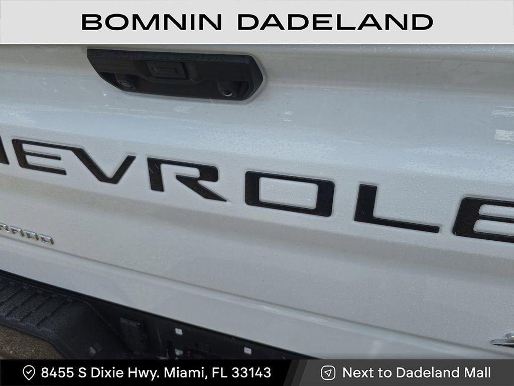 Used 2025 Chevrolet Silverado 1500 ZR2 image 8