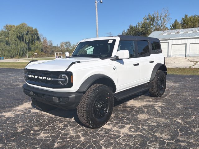 New 2026 Ford Bronco Outer Banks