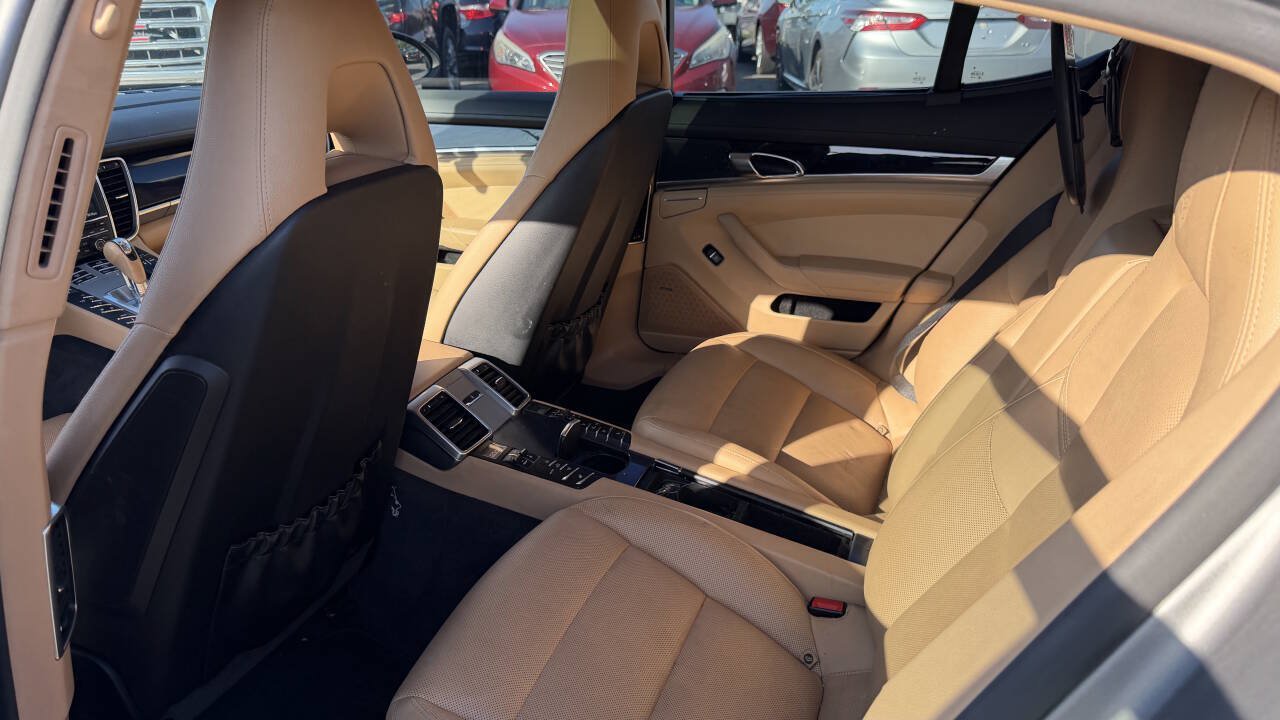 Used 2016 Porsche Panamera Edition RWD image 22