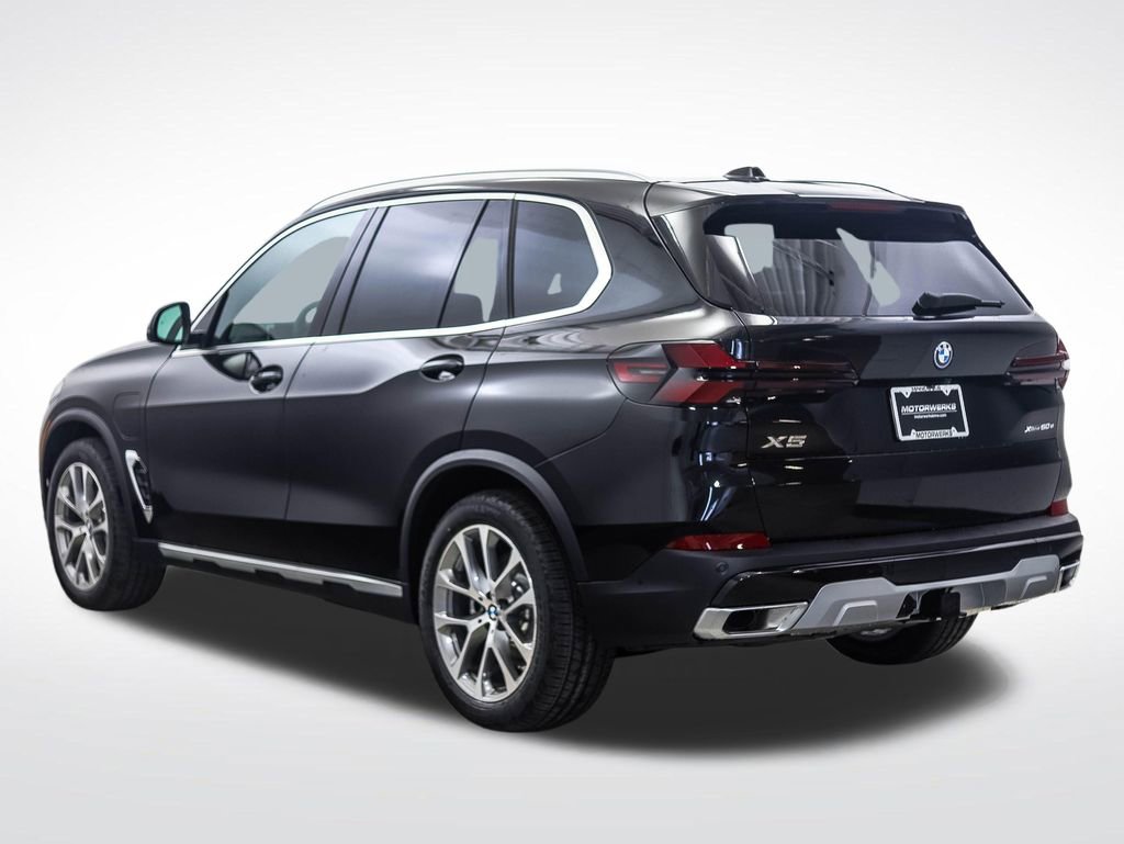 New 2026 BMW X5 xDrive50e AWD/4WD image 3